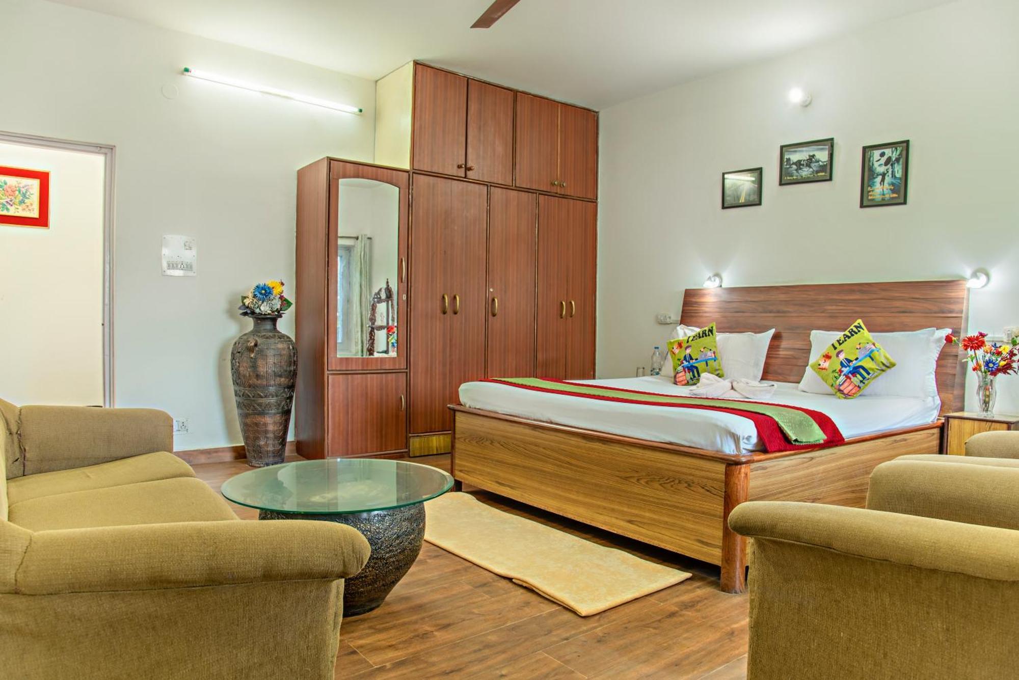 5 Bedrooms By Humble Stay Kasauli Esterno foto