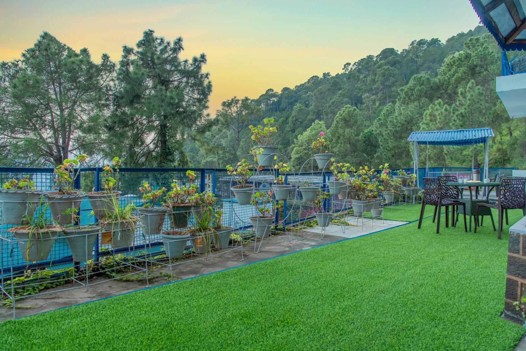5 Bedrooms By Humble Stay Kasauli Esterno foto